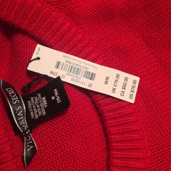 Victoria’s Secret sweater - Picture 7 of 7